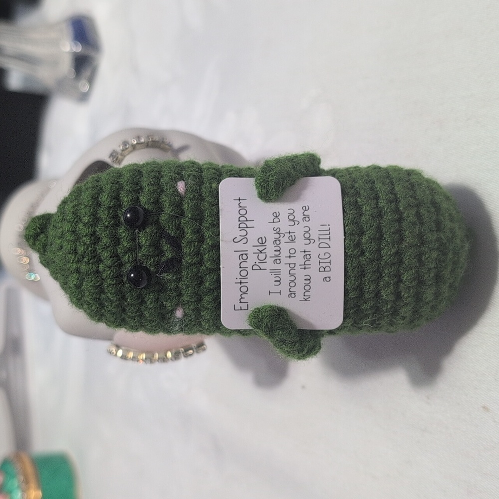 Positive Pickle Affirmation Crochet Figurine - Picture 3 of 5
